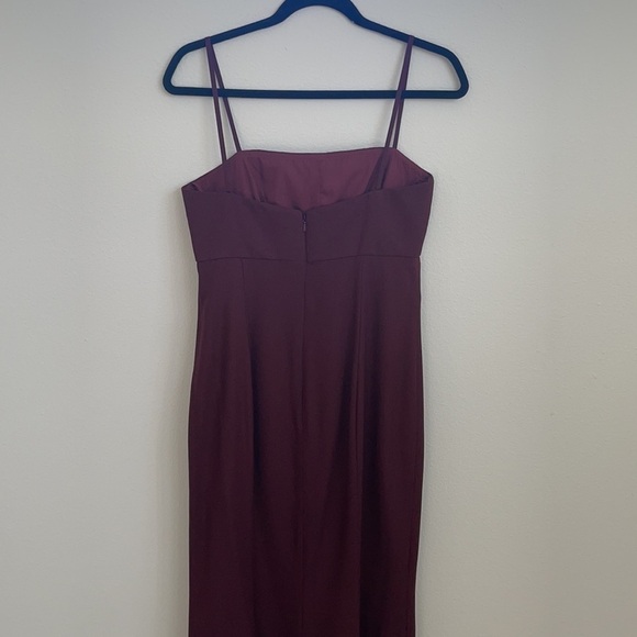 Amsale Bray Ruby crepe bridesmaid gown 4 - Picture 9 of 11